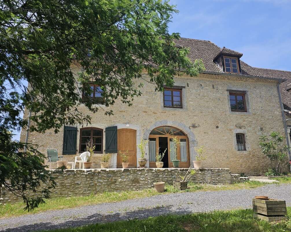 Maison à PUYOO