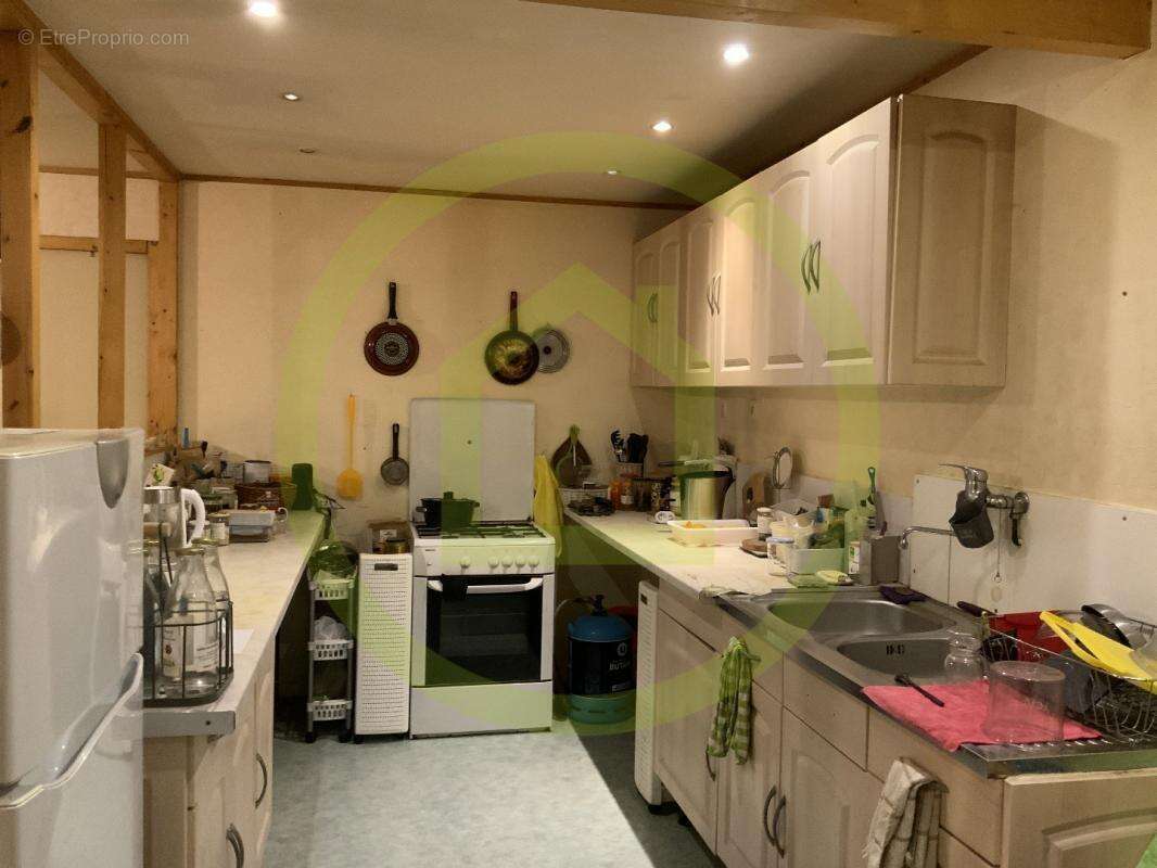 Maison à LIGNEROLLES