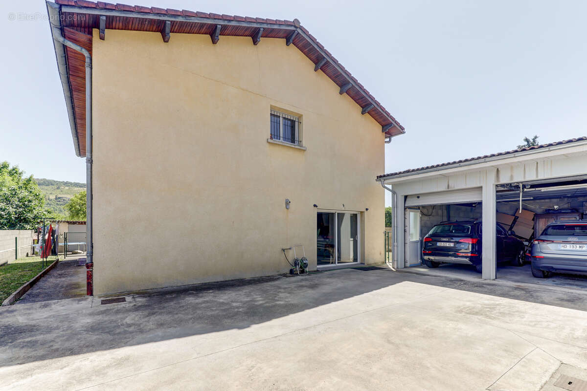 Grande maison familiale à Blanzat - photo 22