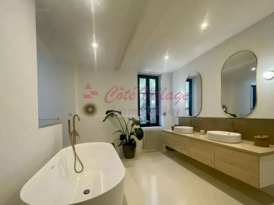 Appartement à SALLES-D'AUDE