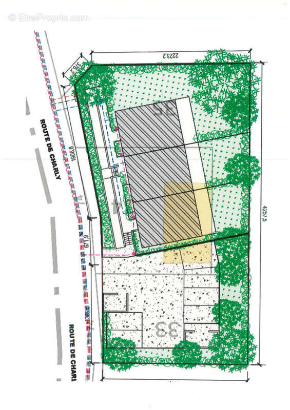 Maison à SAINT-GENIS-LAVAL