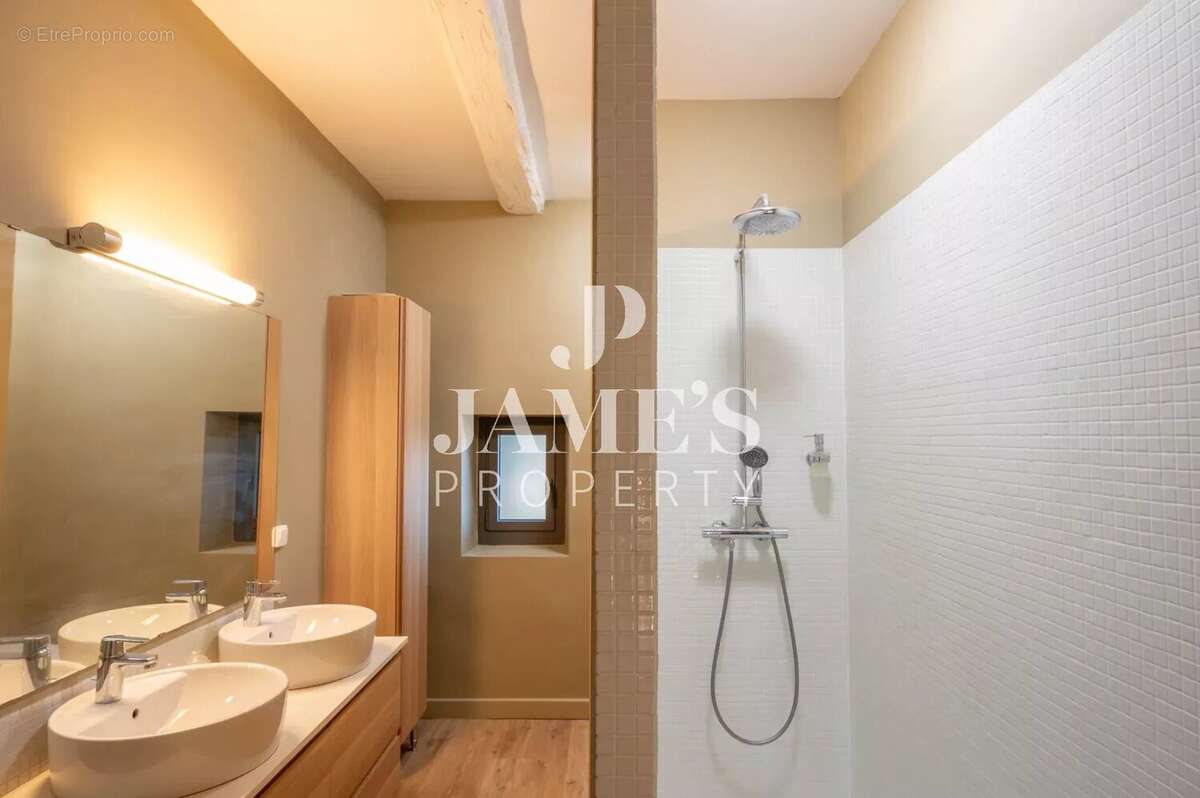 Appartement à SAINT-REMY-DE-PROVENCE