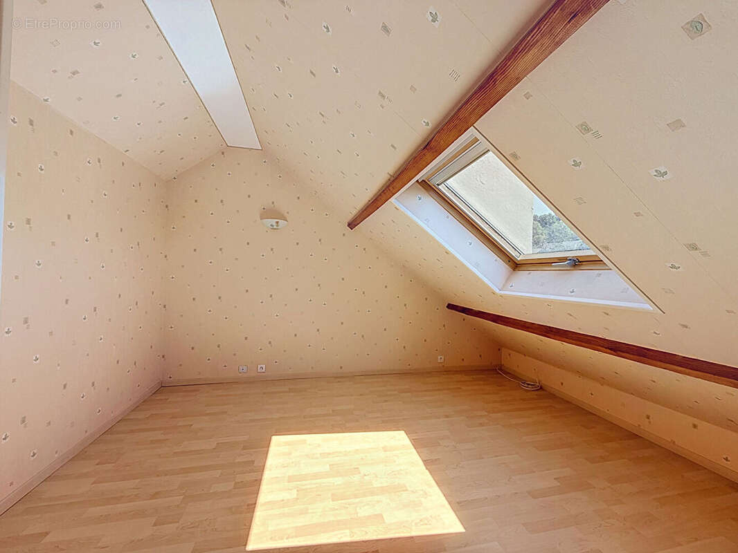 Maison Bois Guillaume 5 pièce(s) 129 m2 - photo 9