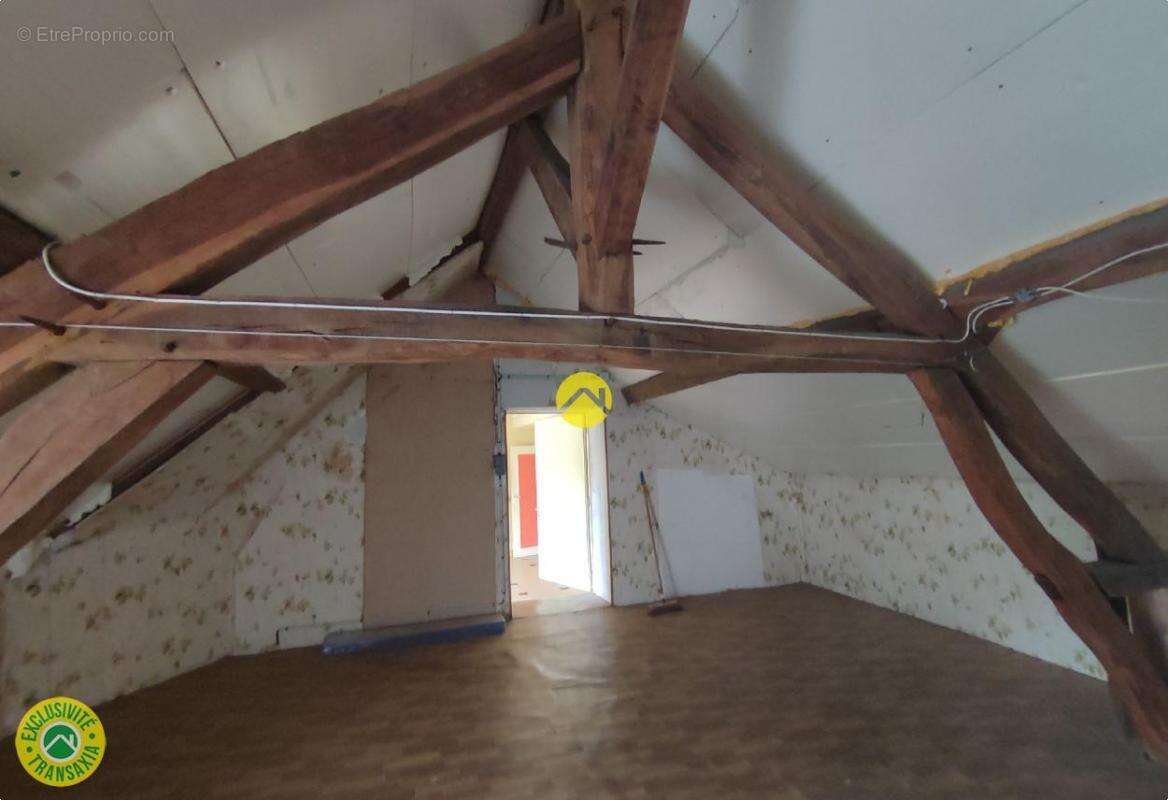 Maison à VAILLY-SUR-SAULDRE