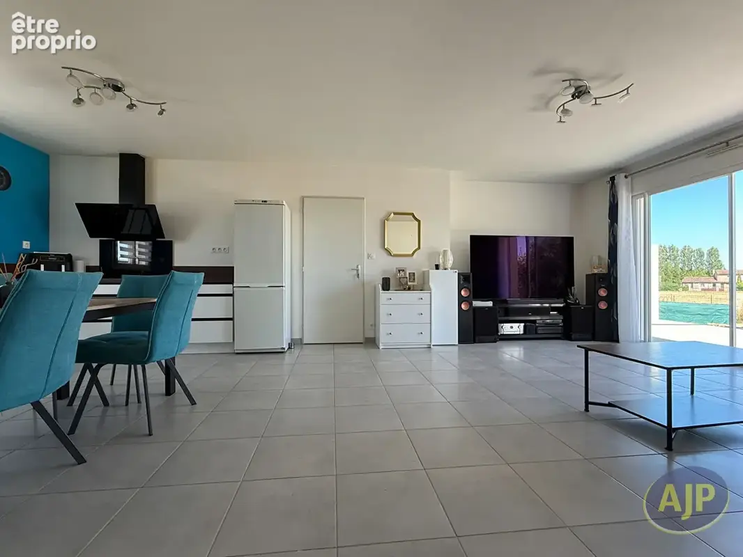 Maison Ecoyeux 5 pièce(s) 103.42 m2 - photo 10
