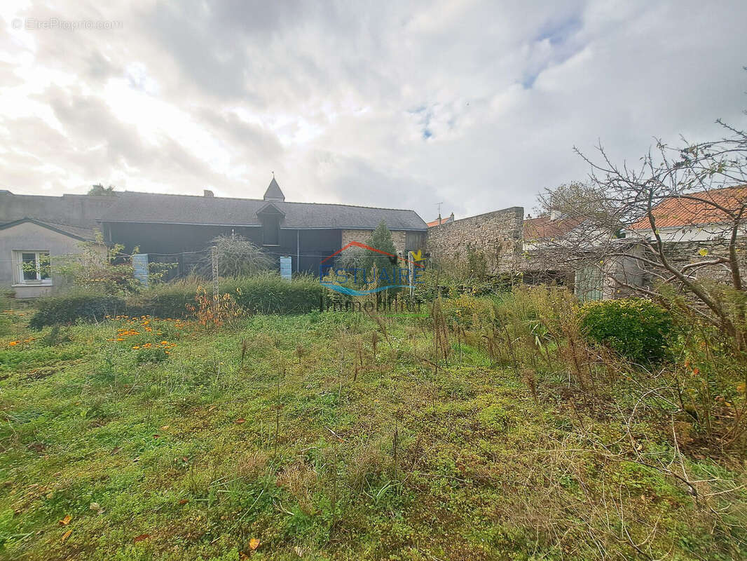 Maison à NORT-SUR-ERDRE