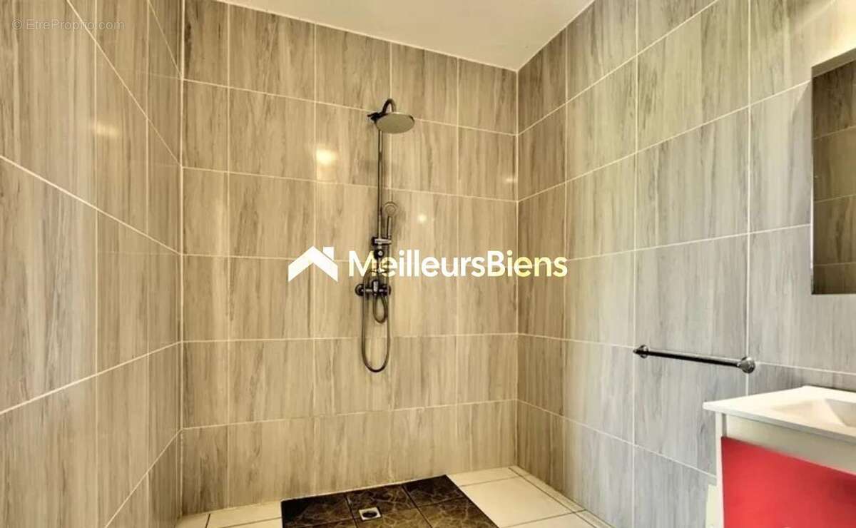 Maison à SAINTE-ROSE