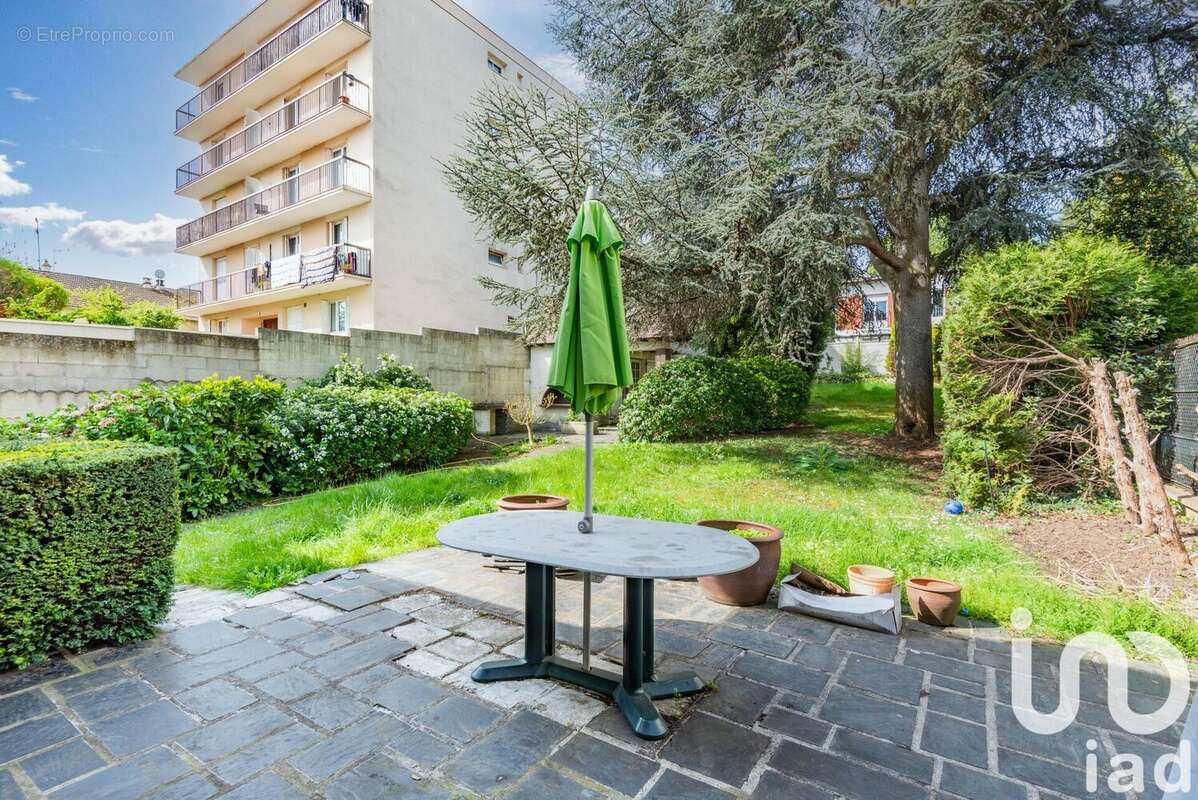 Photo 2 - Maison à NOISY-LE-SEC