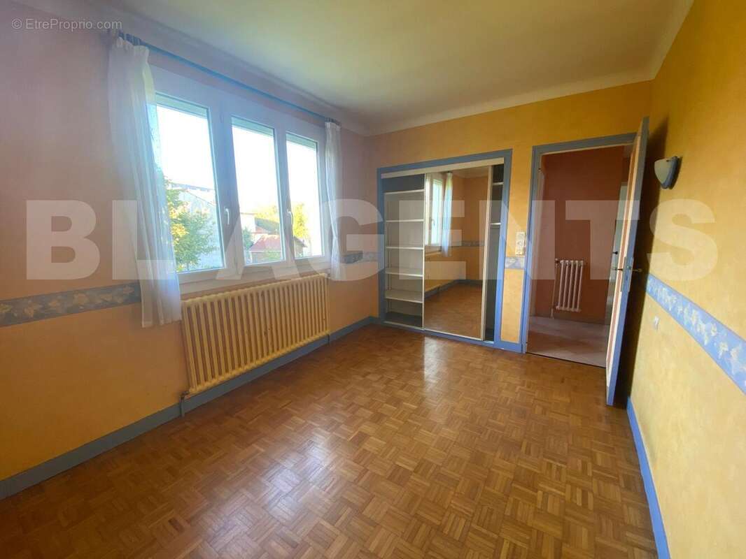 WhatsApp Image 2025-10-07 à 15 - Maison à LE MANS