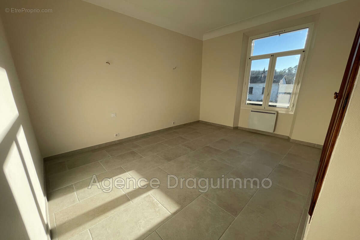 Maison à DRAGUIGNAN