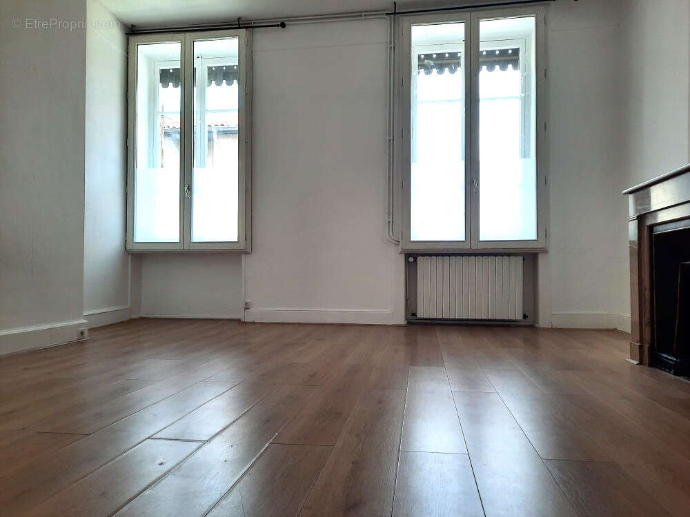 Appartement à SAINTE-COLOMBE