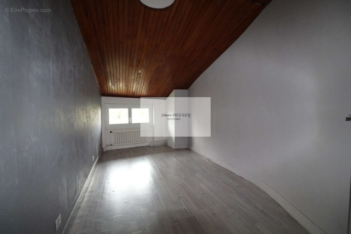 Maison de Type 4 - 96 m2 avec sous-sol total et dépendance aménageable sur 2 niveaux - photo 11