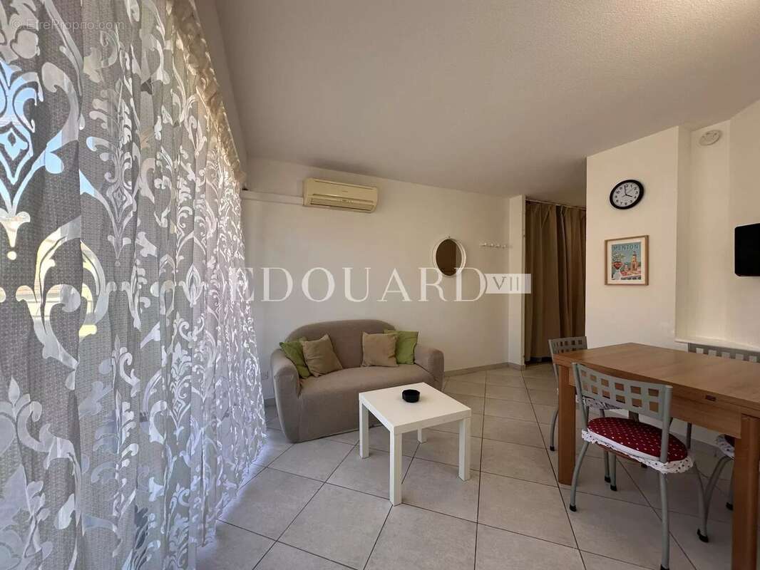 Appartement à MENTON