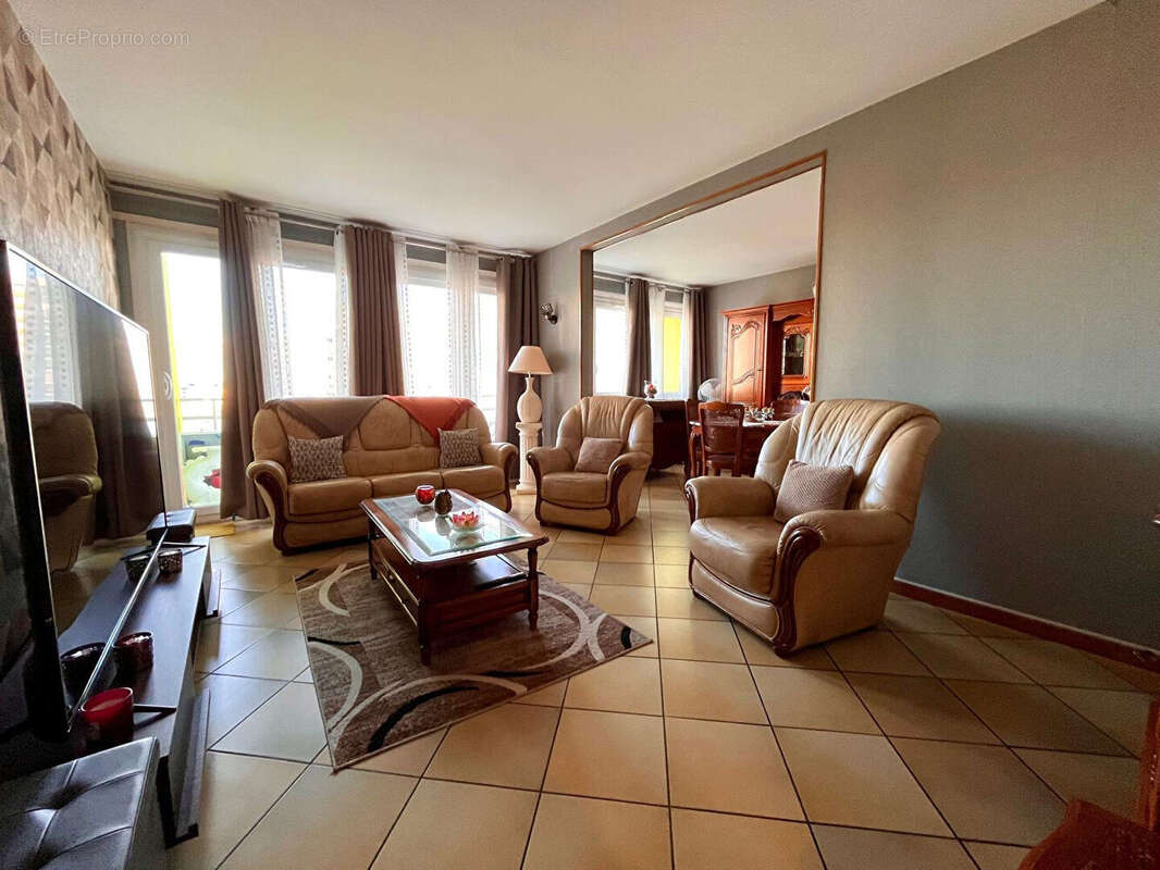 Appartement à RIS-ORANGIS