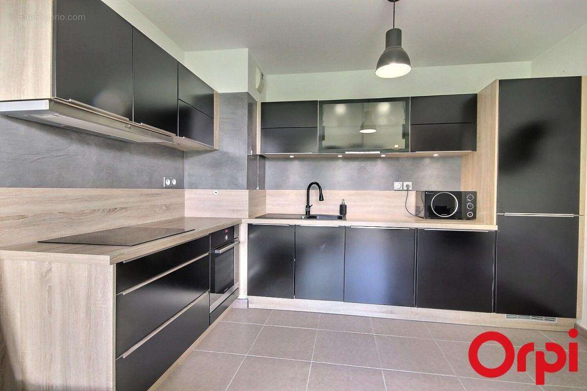 Appartement à MARSEILLE-12E