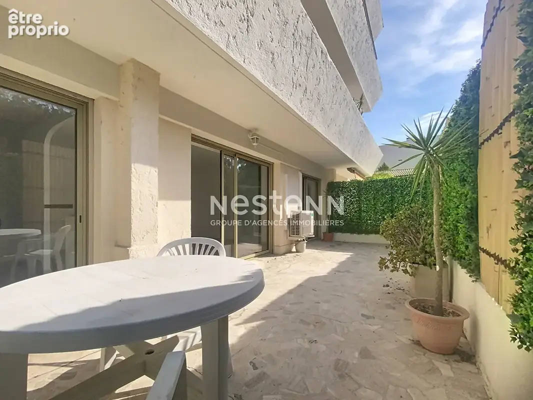 Rez-de-chaussee - 2p renove - 49m2 - le cannet - sud - jardin 25m2 - cave - photo 8