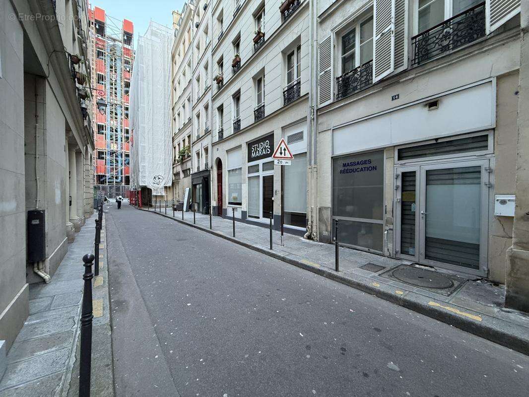 Commerce à PARIS-4E