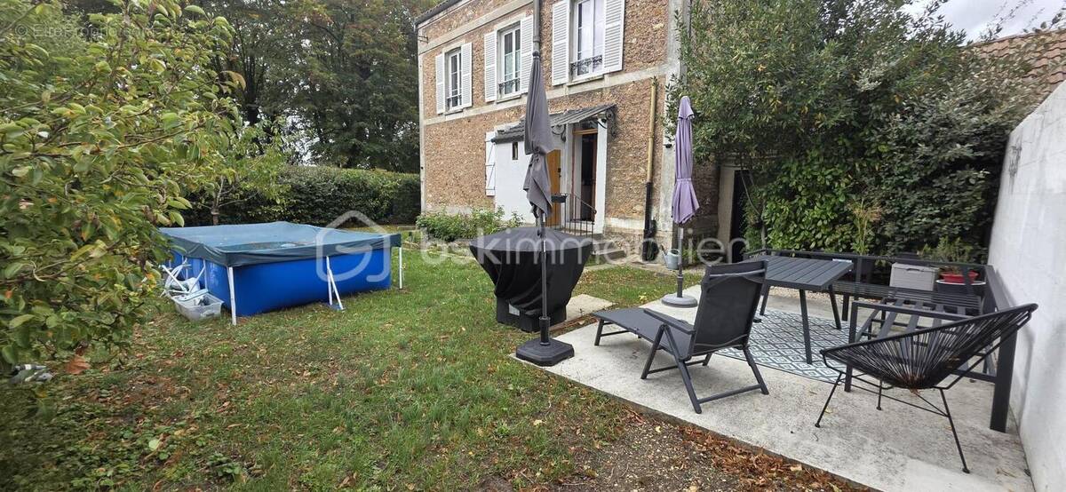 Appartement à SAINT-GERMAIN-LES-CORBEIL