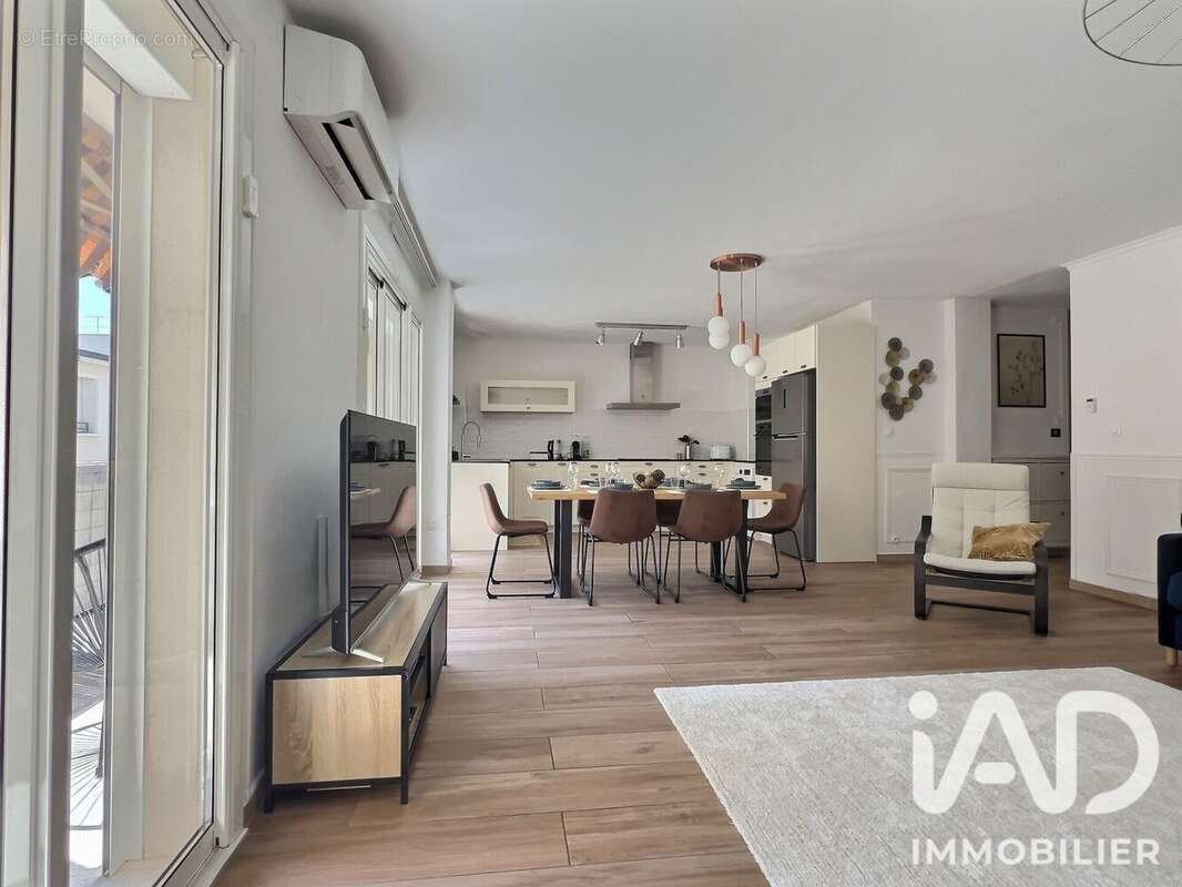 Appartement 76 m² à Toulon  - photo 4