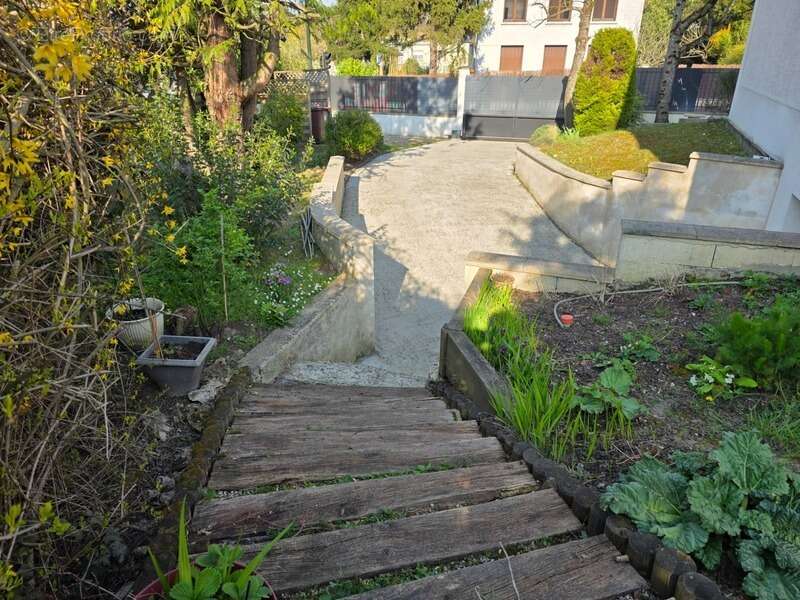 Maison à LA CELLE-SAINT-CLOUD