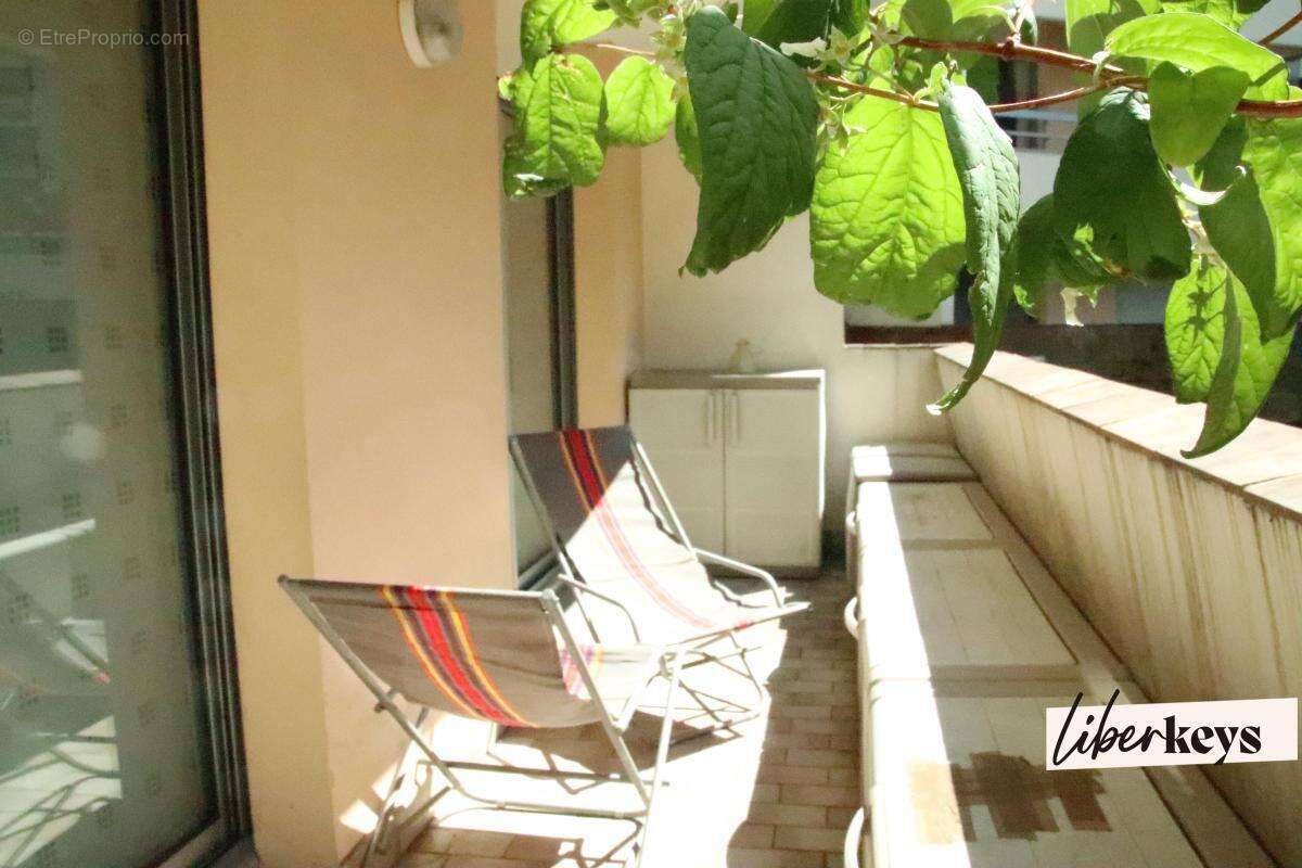 Appartement à PARIS-19E