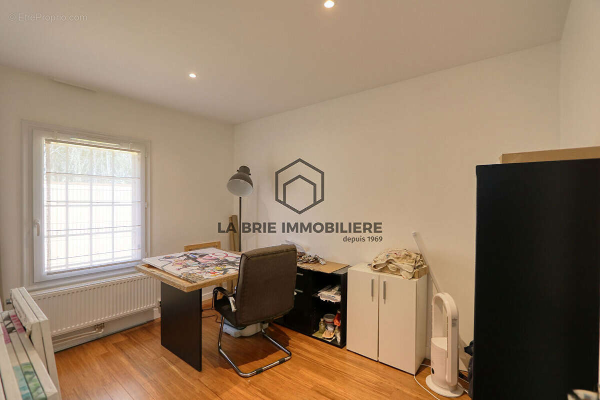 Maison à MAROLLES-EN-BRIE