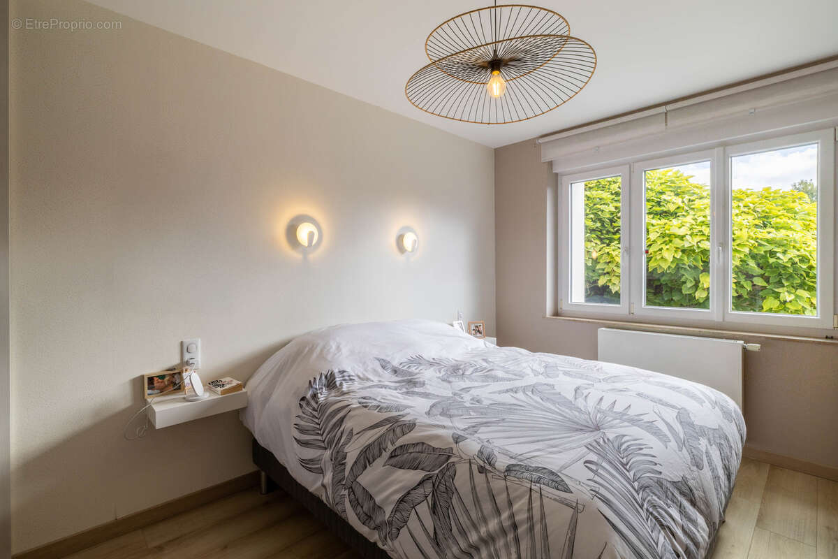 Maison à SAINTE-MARIE-AUX-CHENES