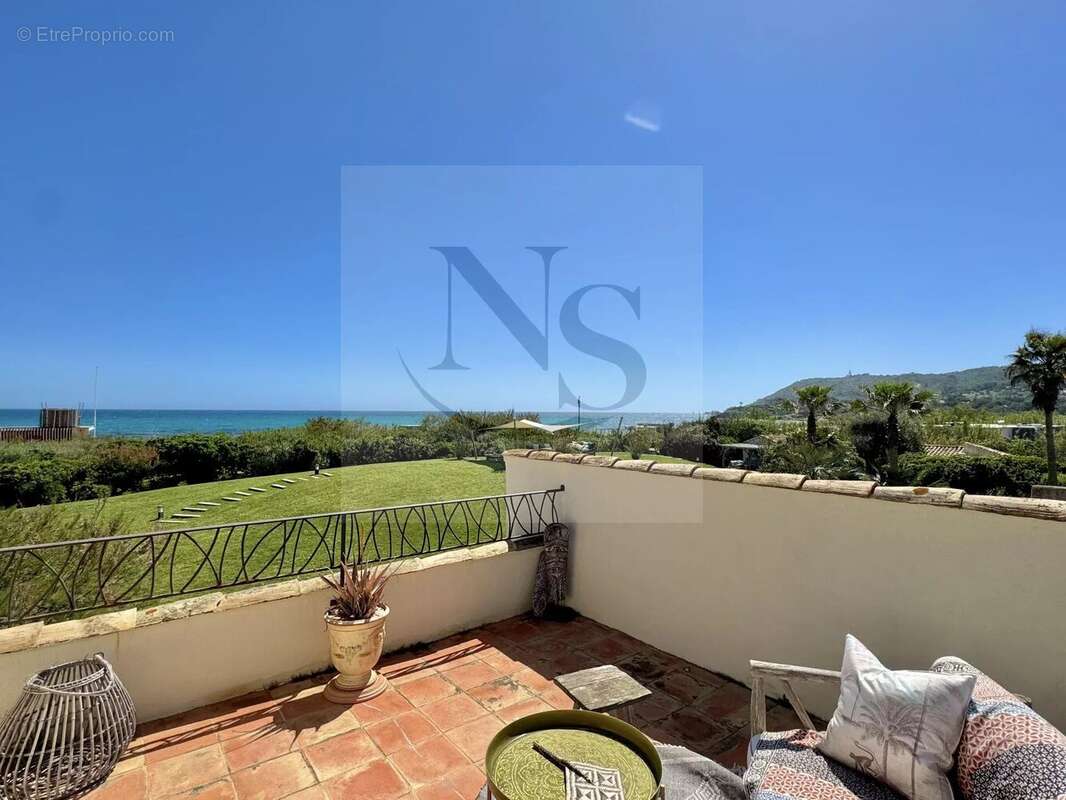 Maison à RAMATUELLE