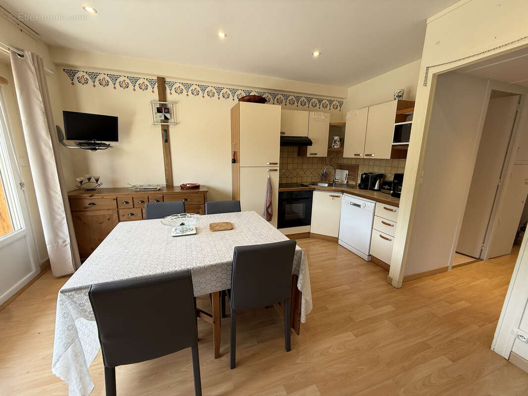 Appartement à SAINT-PONS