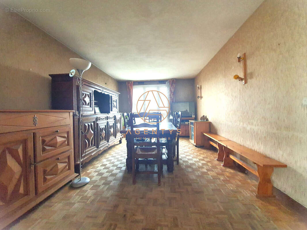 Appartement à CHAMPIGNY-SUR-MARNE