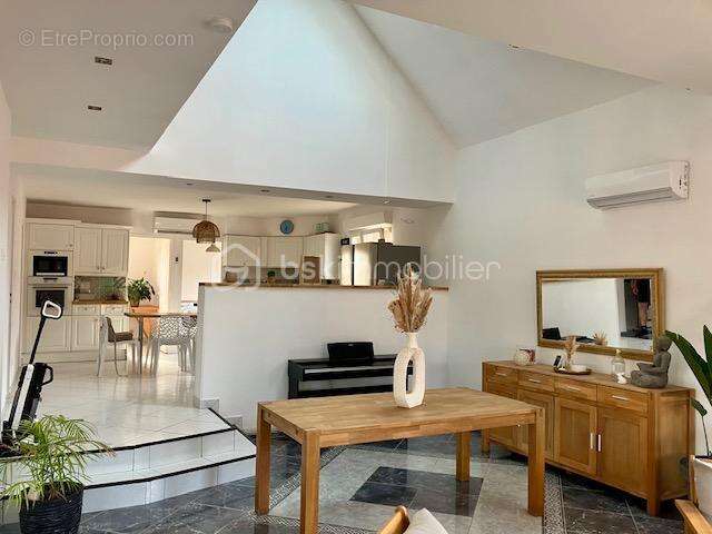 Un sublissime joyau immobilier ! - photo 8