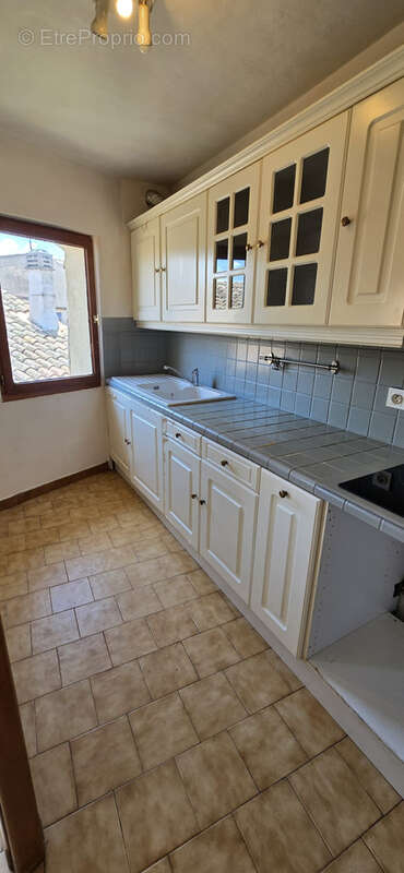 Appartement à LA TOUR-D'AIGUES