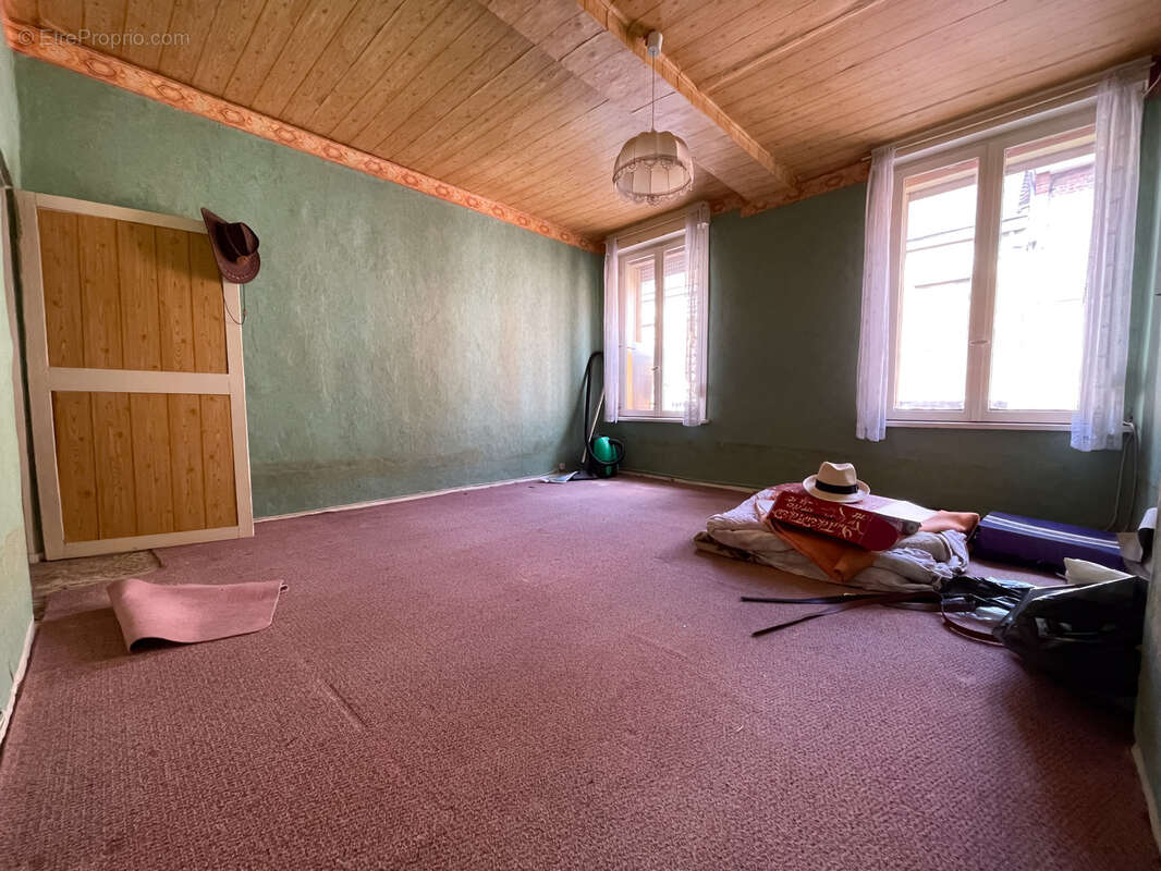 Maison à SAINT-AMAND-LES-EAUX