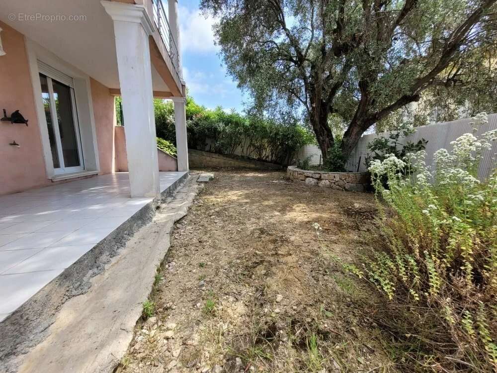 Appartement à GRASSE