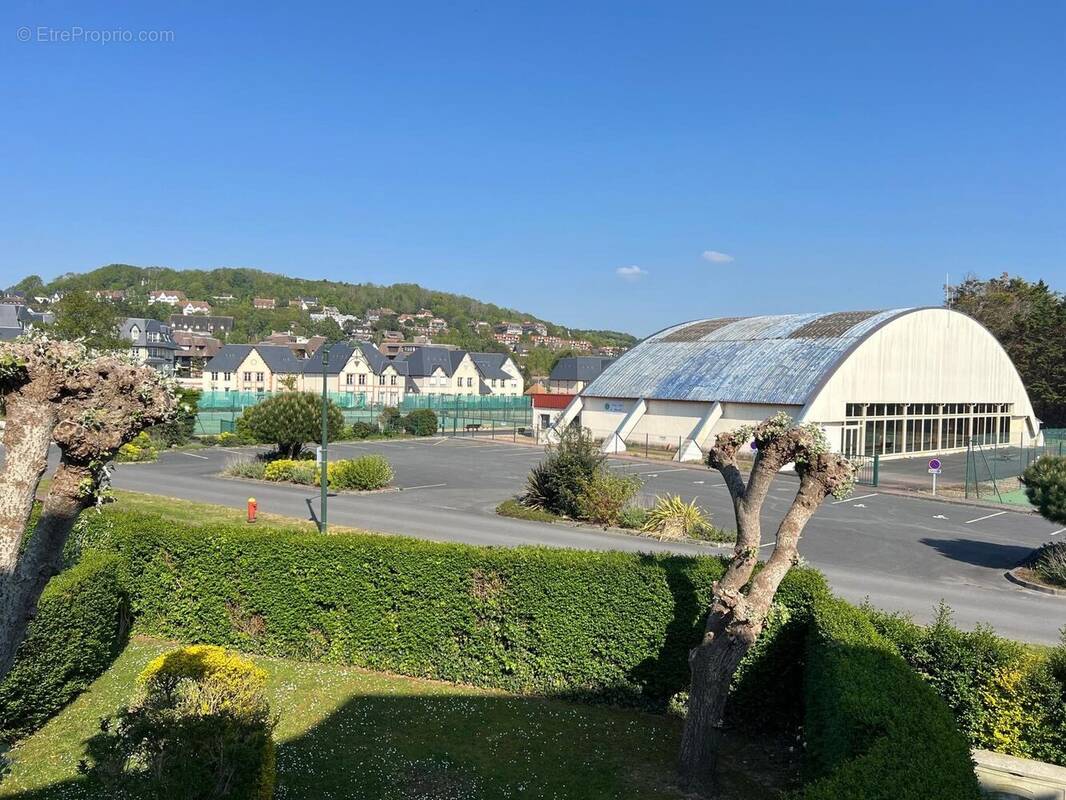 Appartement à BLONVILLE-SUR-MER