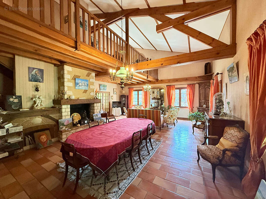 Maison à LEMBRAS