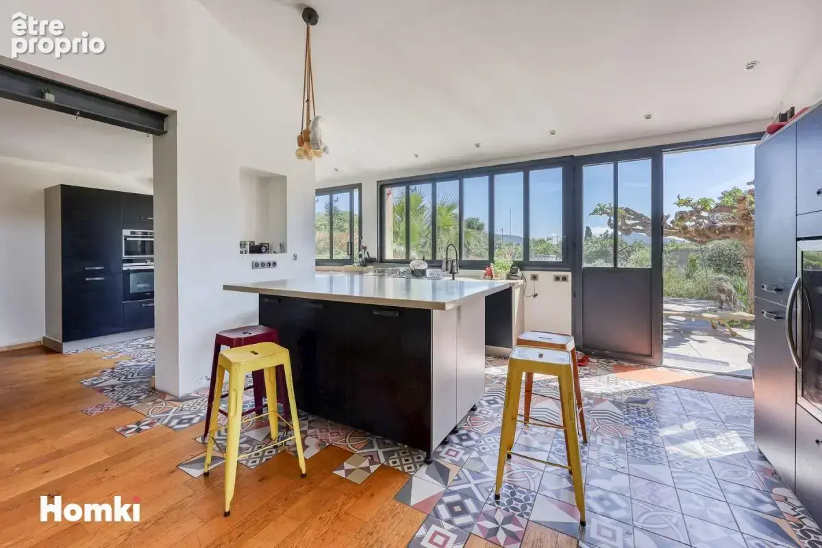 Maison/Villa de 175 m² à La Crau 83260 quartier Coufourdons - photo 5