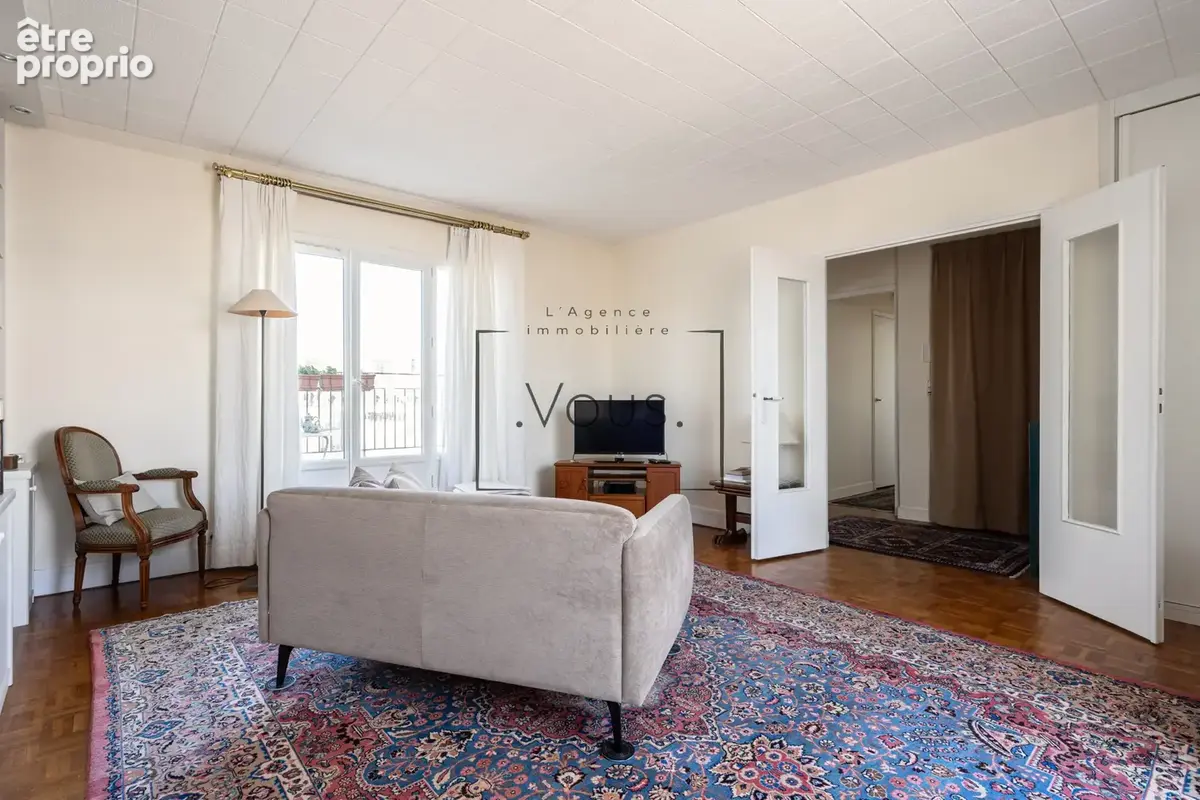 Deux pièces penthouse et ses 50 m2 de terrasses sur le ciel de Paris (Paris XVe) - photo 6