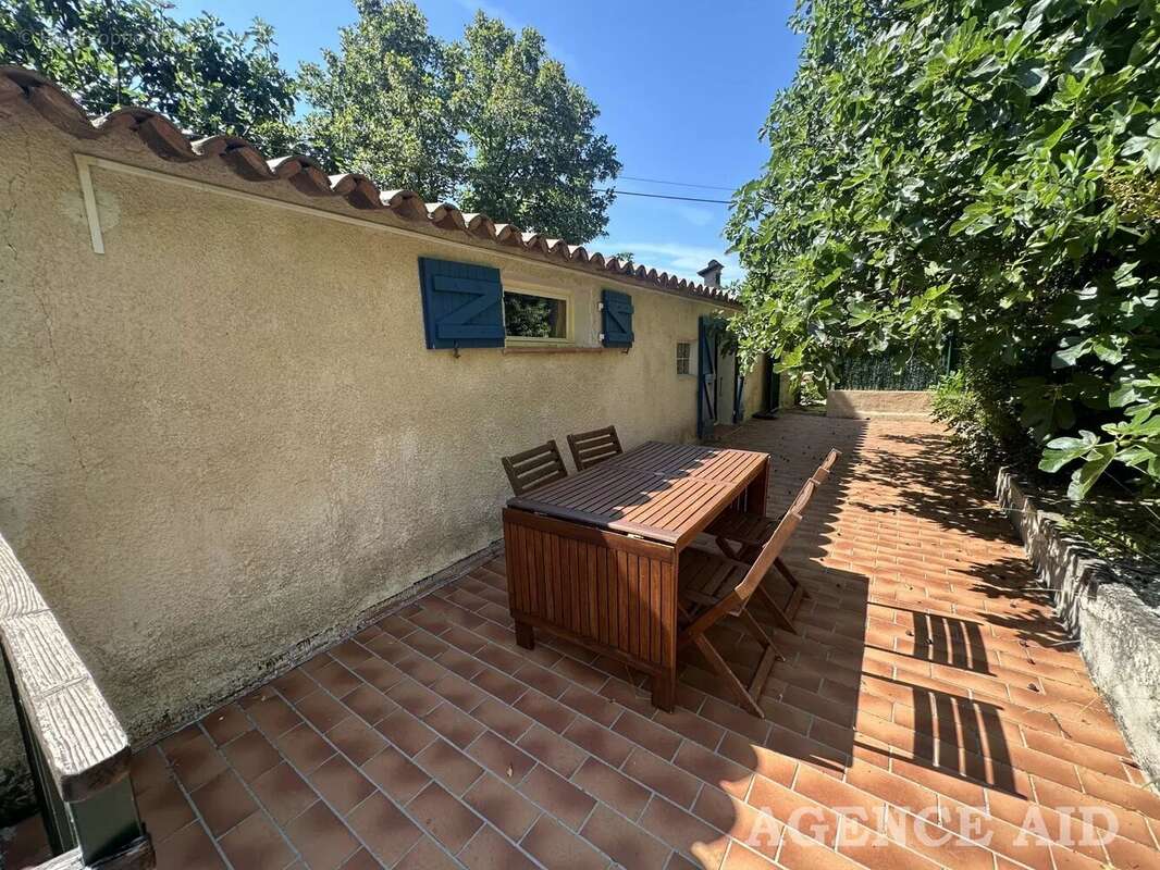 Maison à CUGES-LES-PINS