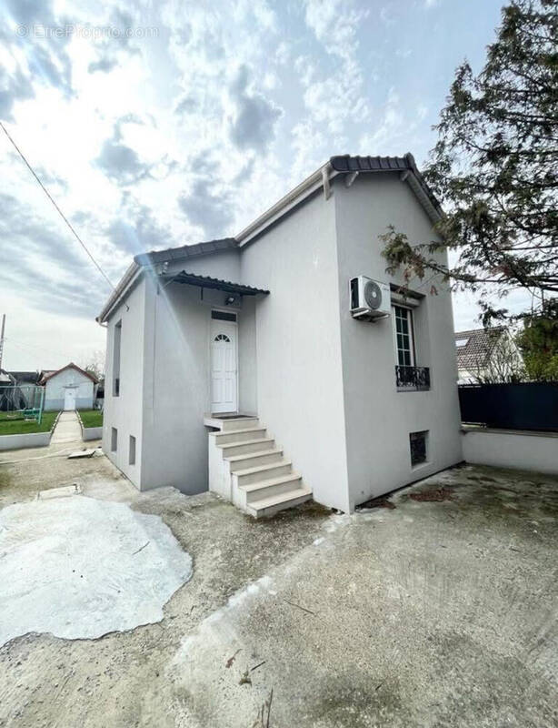 Maison à ARNOUVILLE-LES-GONESSE