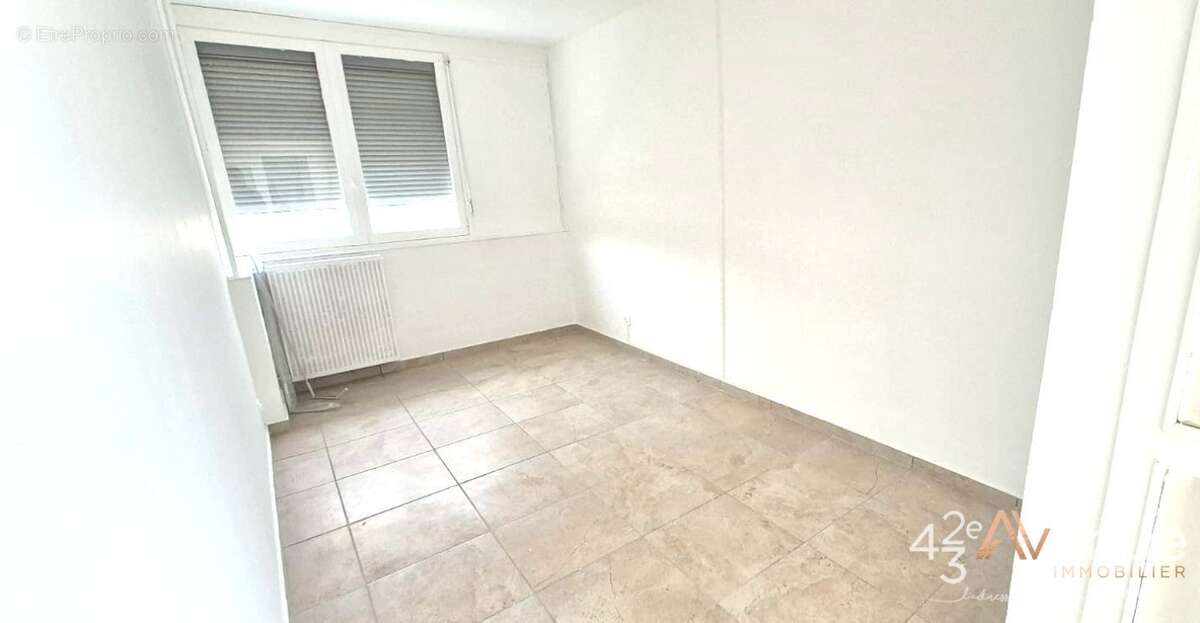 Appartement à SAINT-ETIENNE