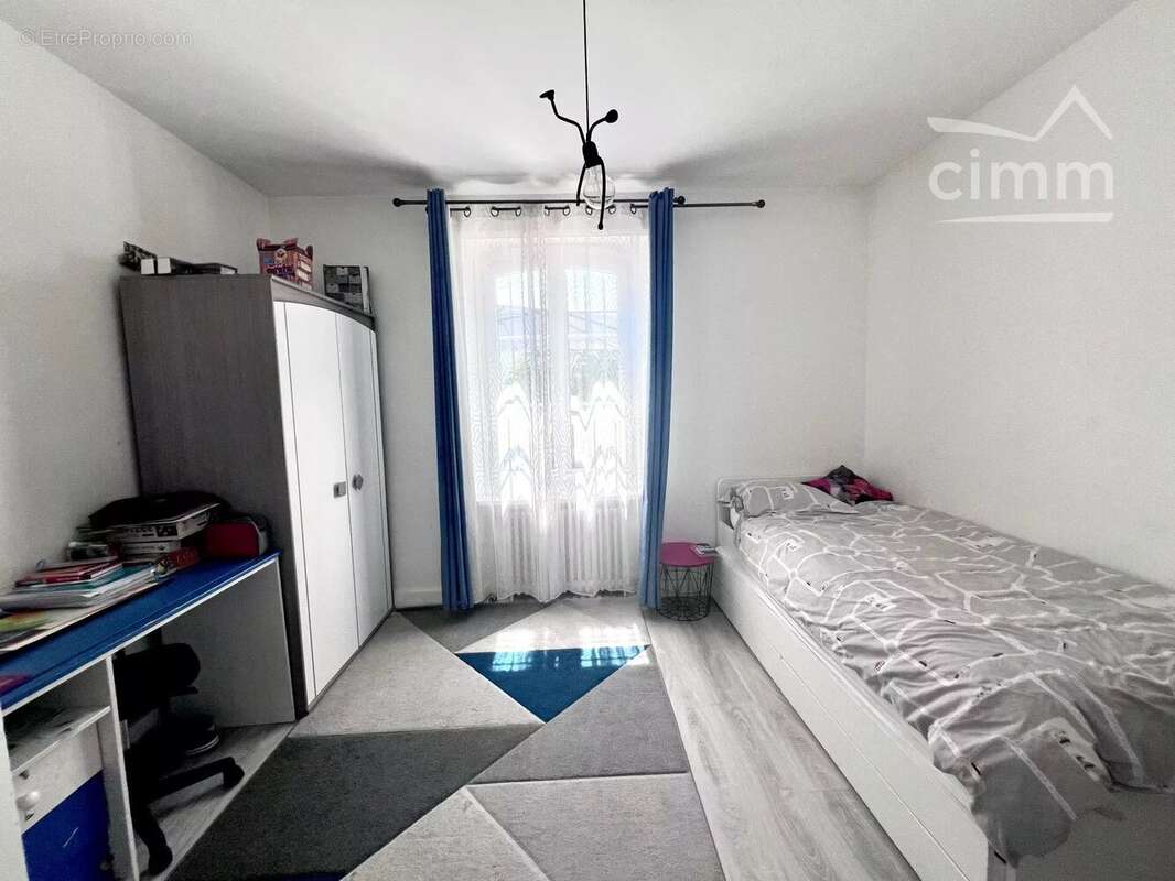 Maison à PONT-SAINTE-MAXENCE