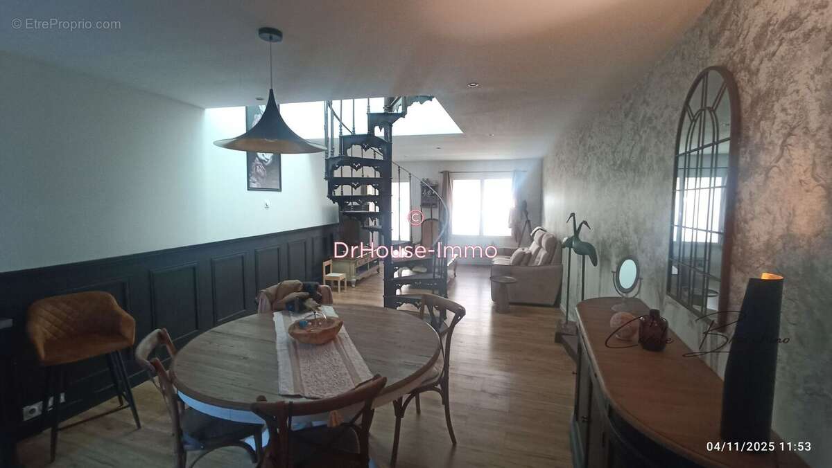Maison 160 m² à Aigues-Mortes  - photo 25