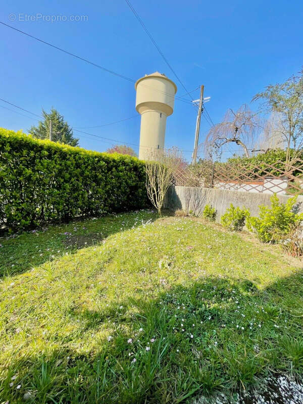 Maison à LE CHATELET-EN-BRIE
