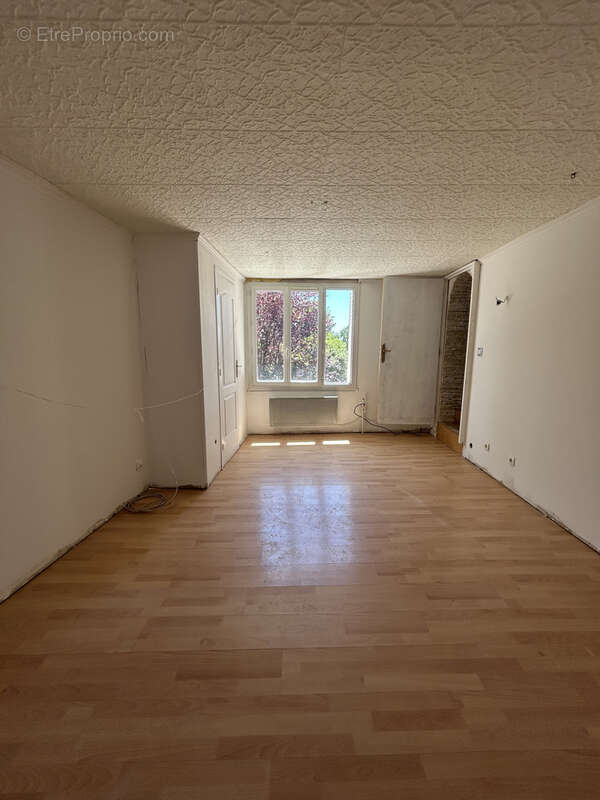 Maison à CHAMPAGNE-AU-MONT-D&#039;OR