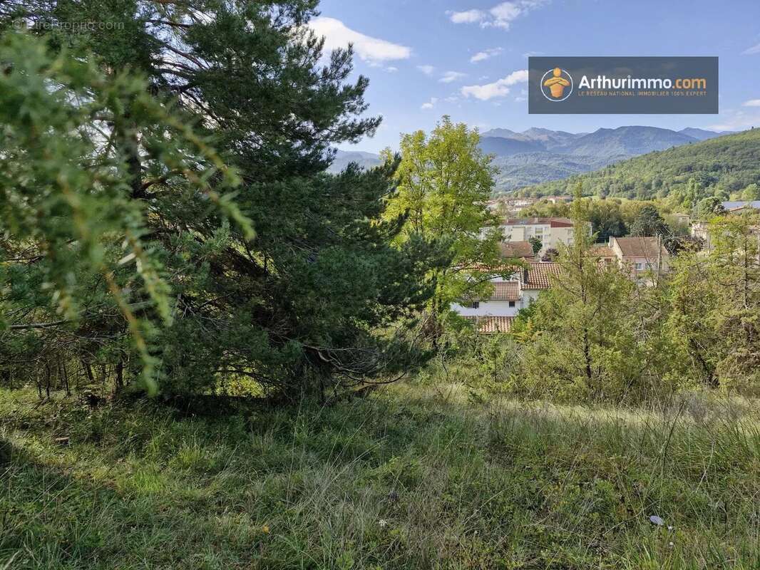 Terrain à LAVELANET