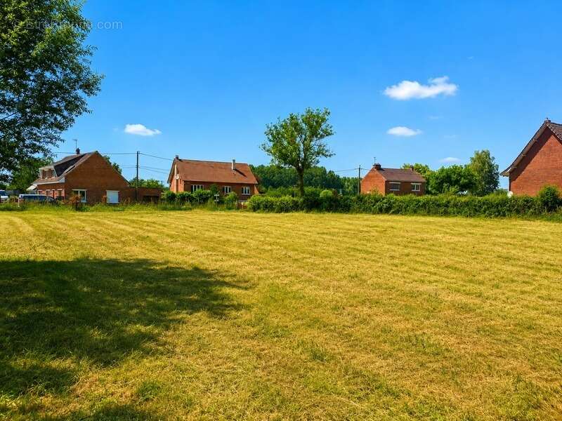 Terrain à vendre de 3 069,00 m² ROQUETOIRE (62) - photo 2