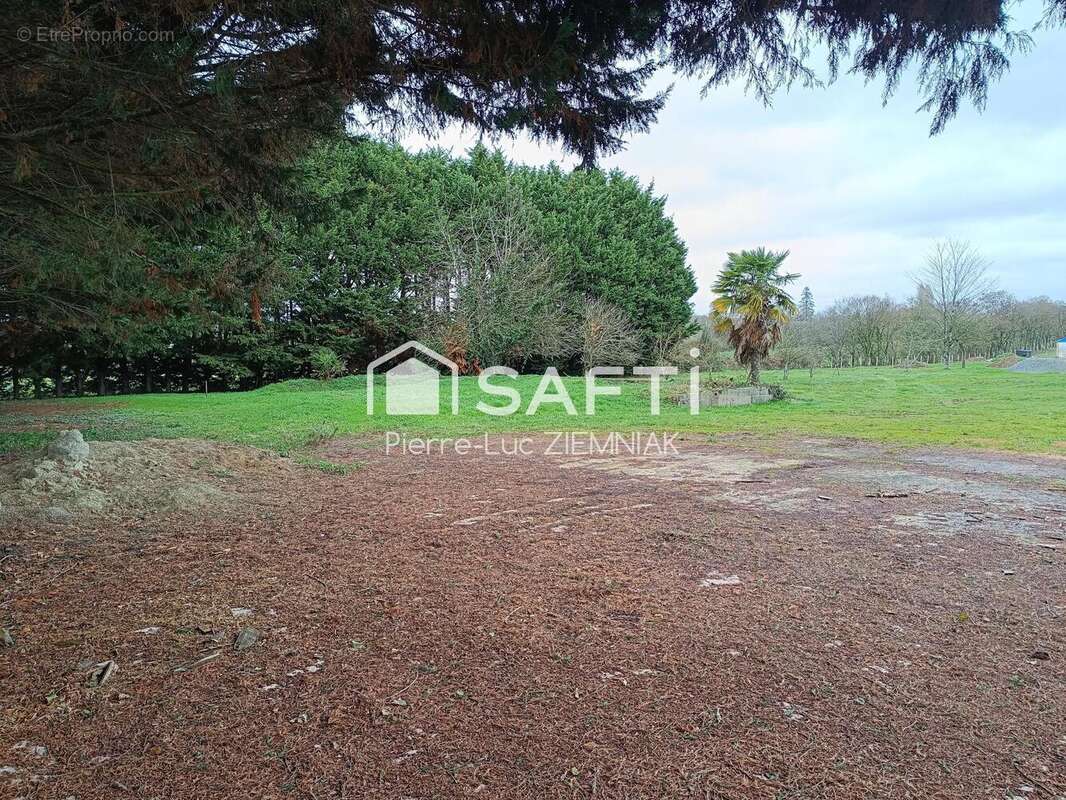 Photo 7 - Terrain à VILLIERS-CHARLEMAGNE