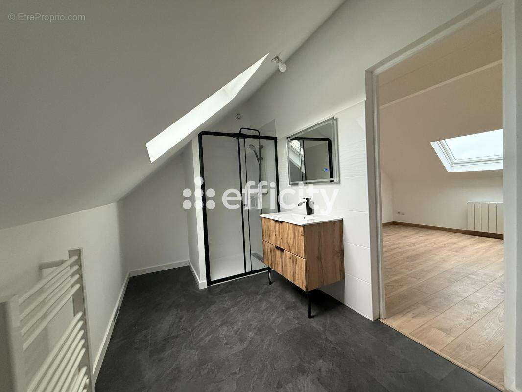 Maison à DOUVRIN