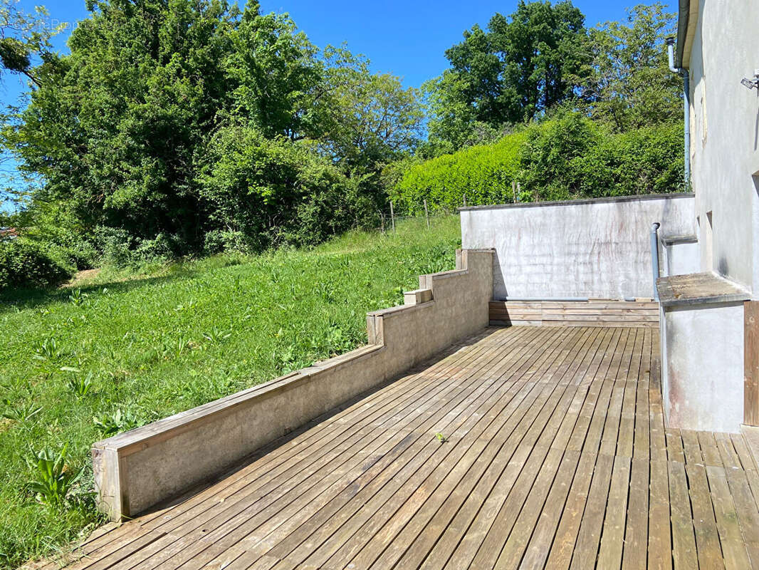 Maison à PARIGNY-LES-VAUX